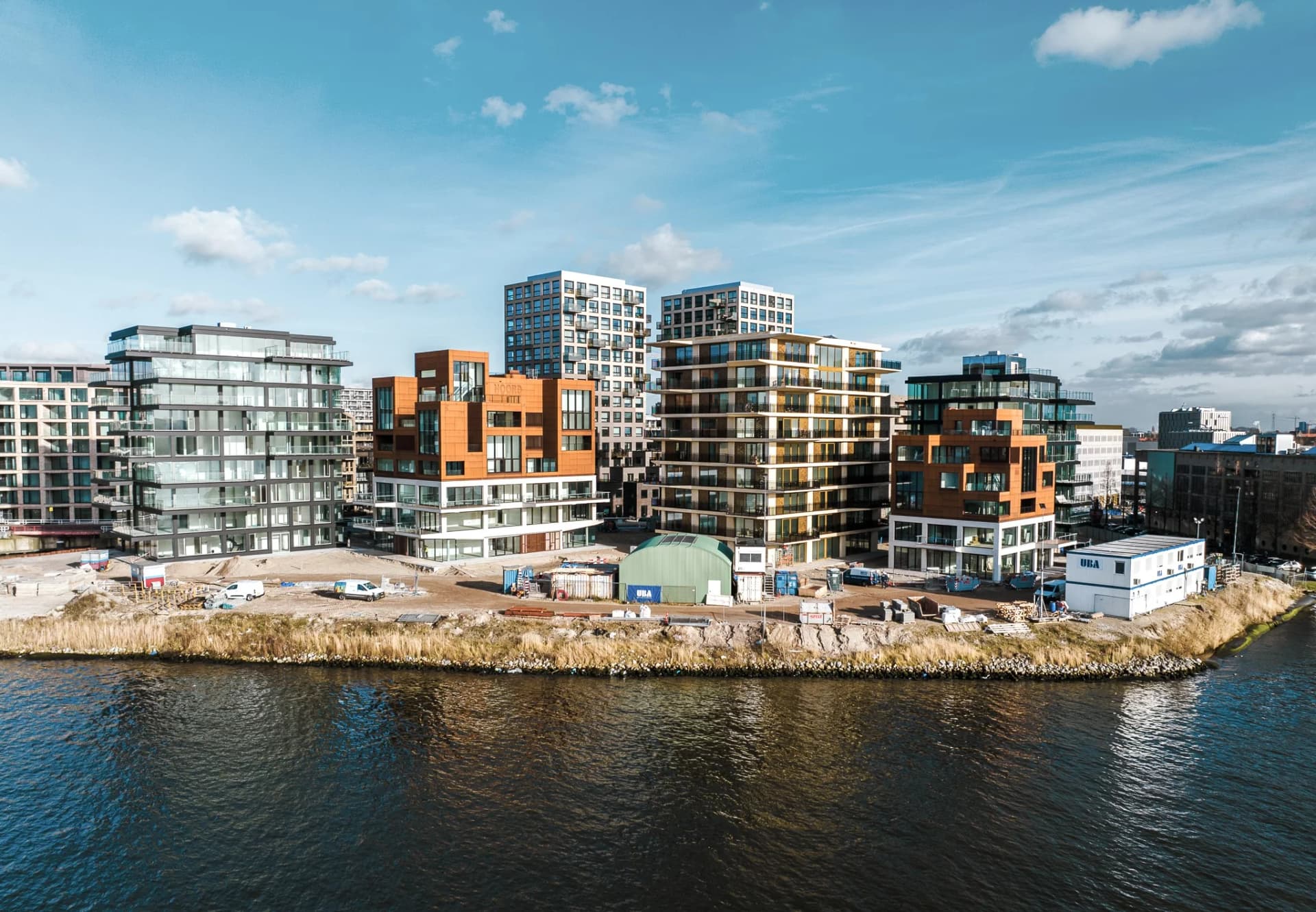 Философия Orange Architects и контекст района Бюйкслотерхам